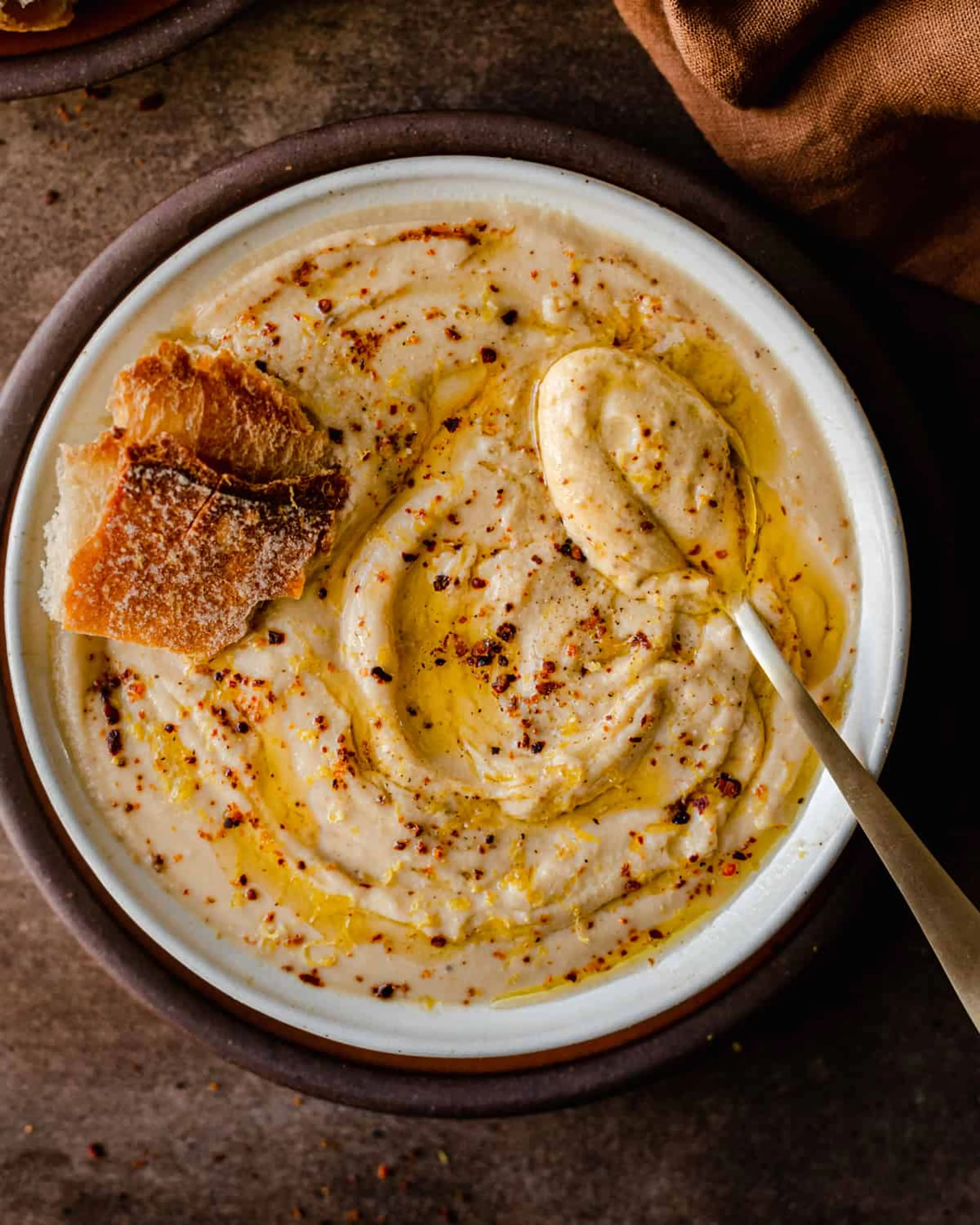 Creamy Vegan Cauliflower Soup