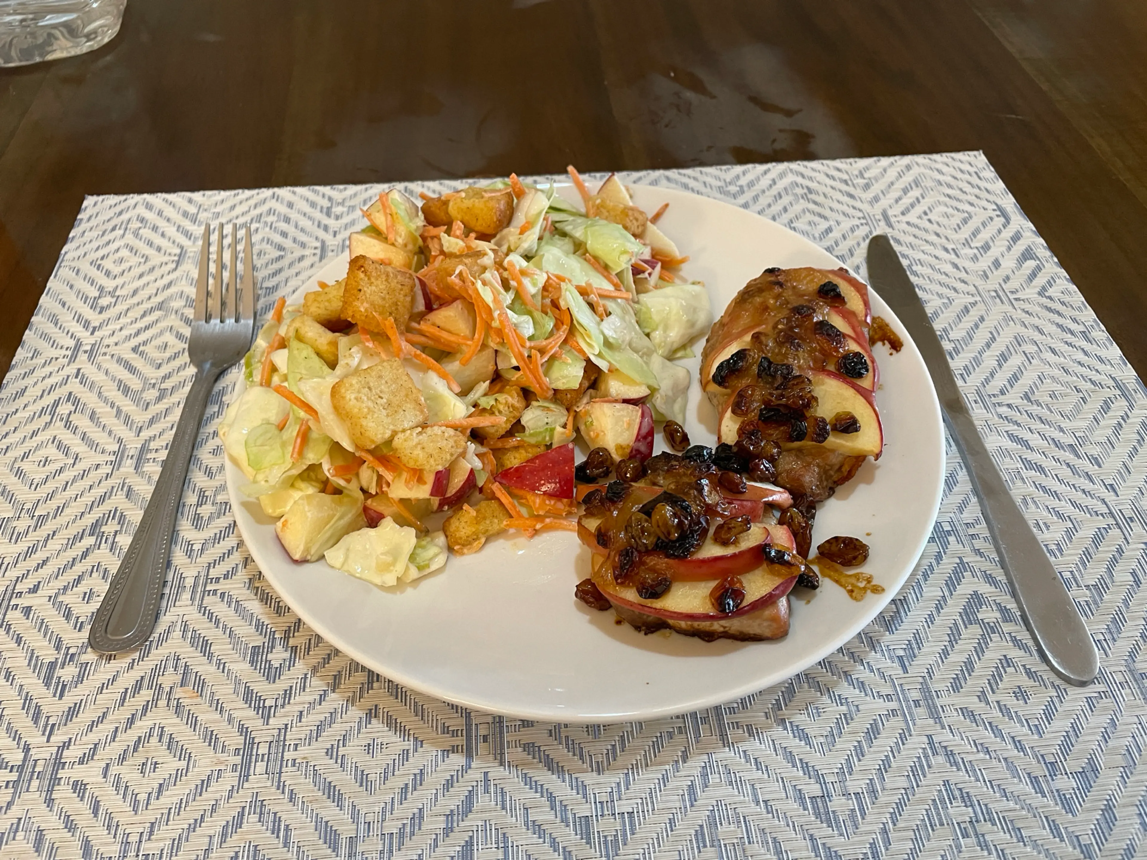 Pork Chops with Apples and Raisins