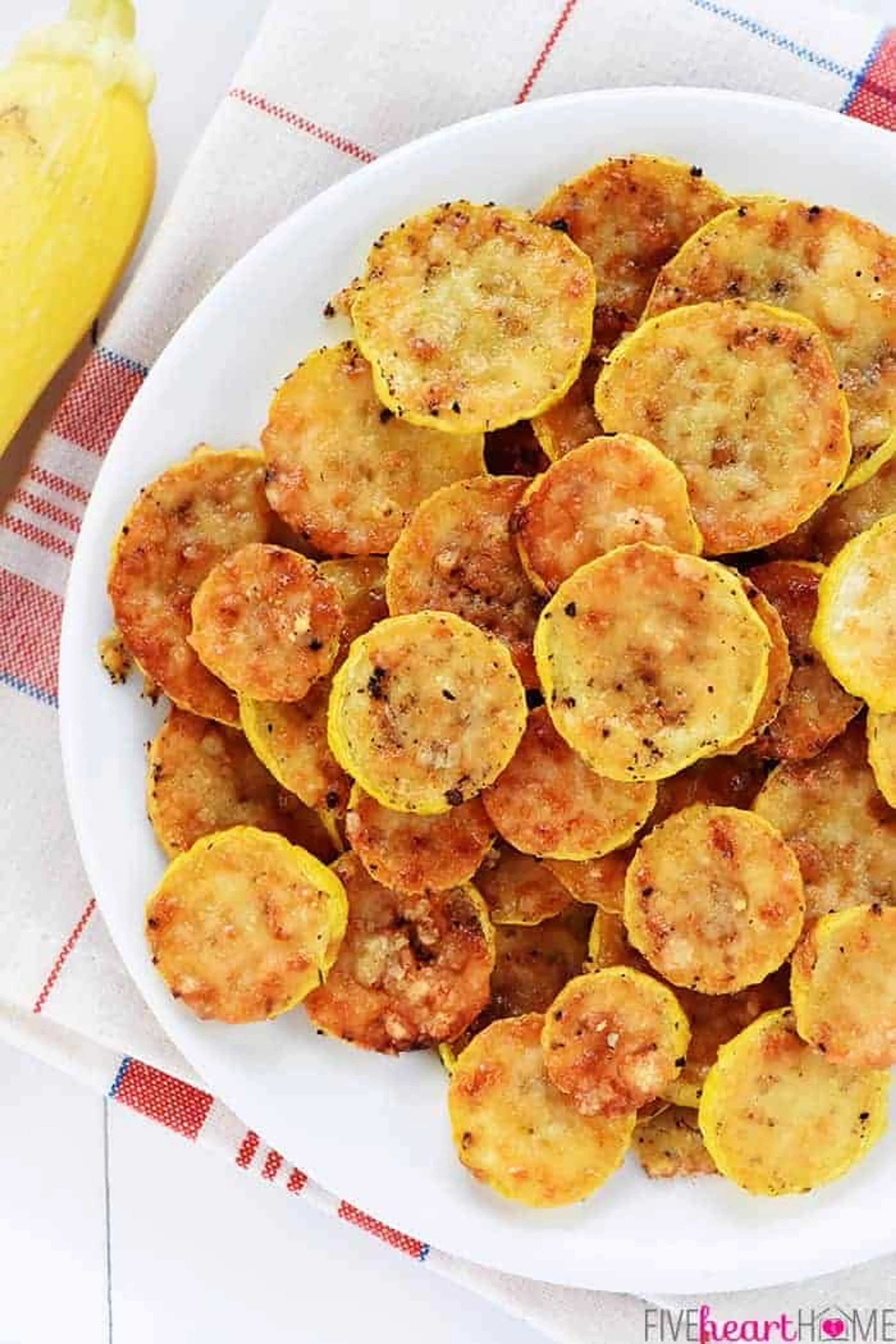 Baked Parmesan Yellow Squash Rounds