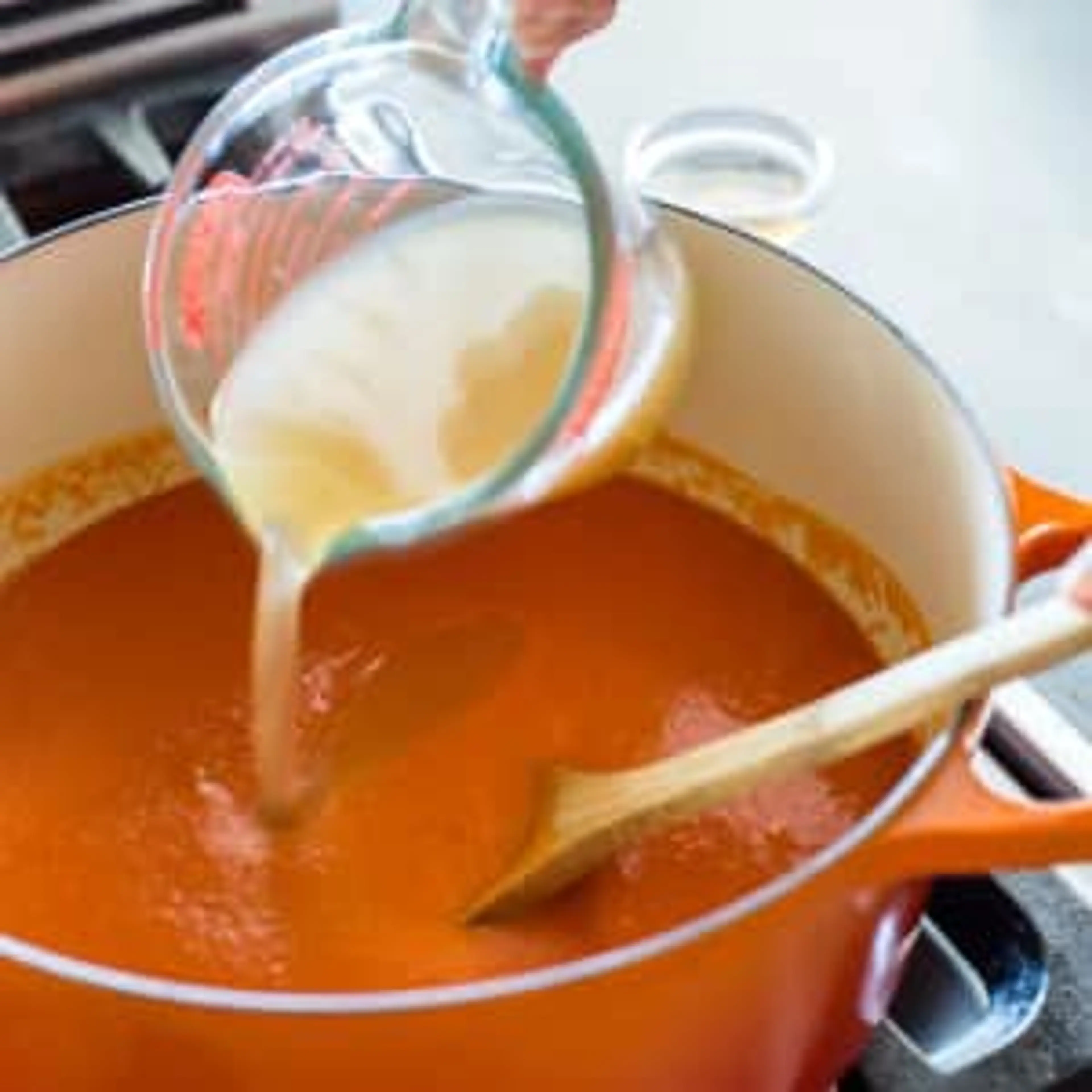 Creamless Creamy Tomato Soup