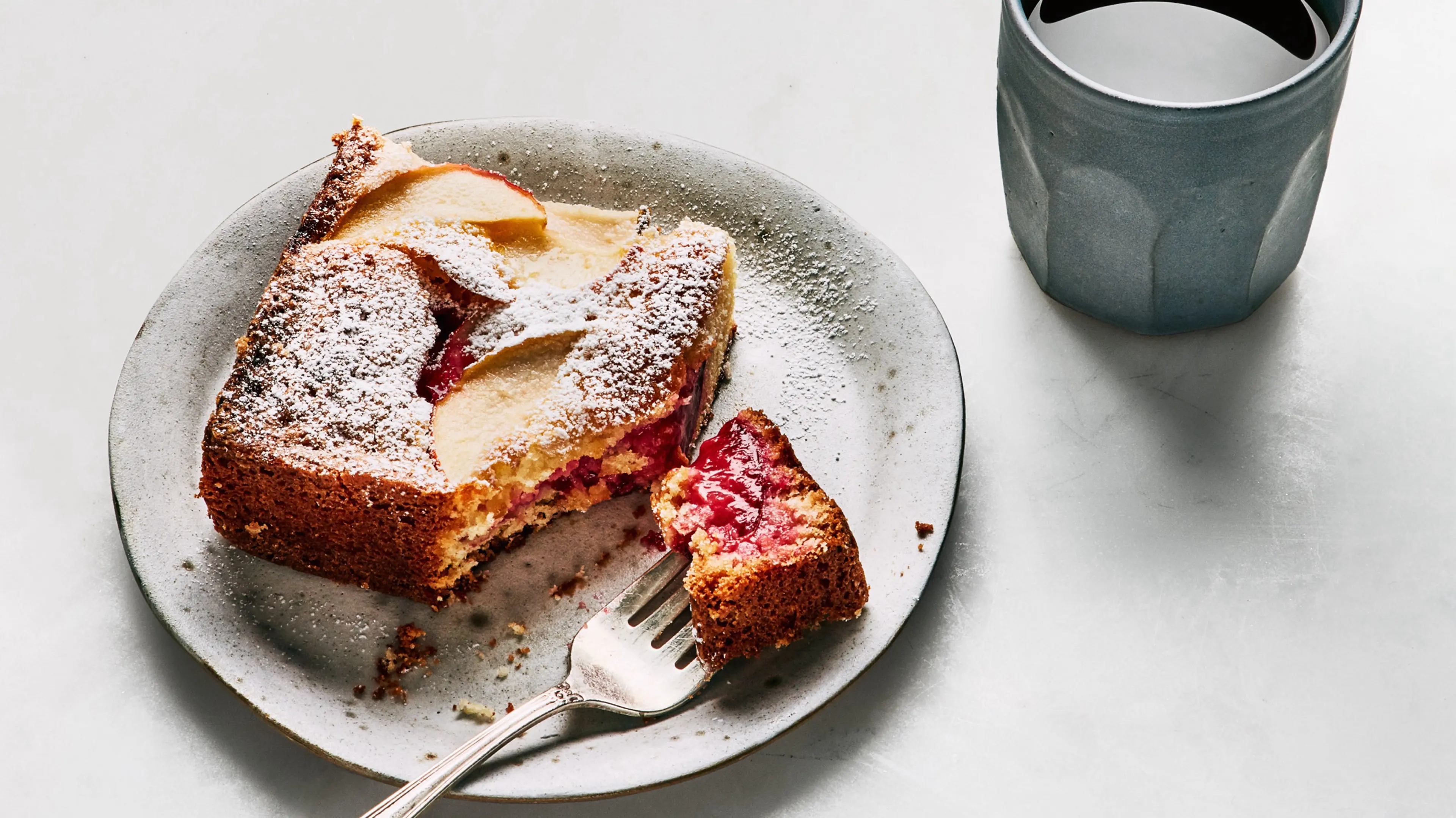 Lemon Cake With Fruit