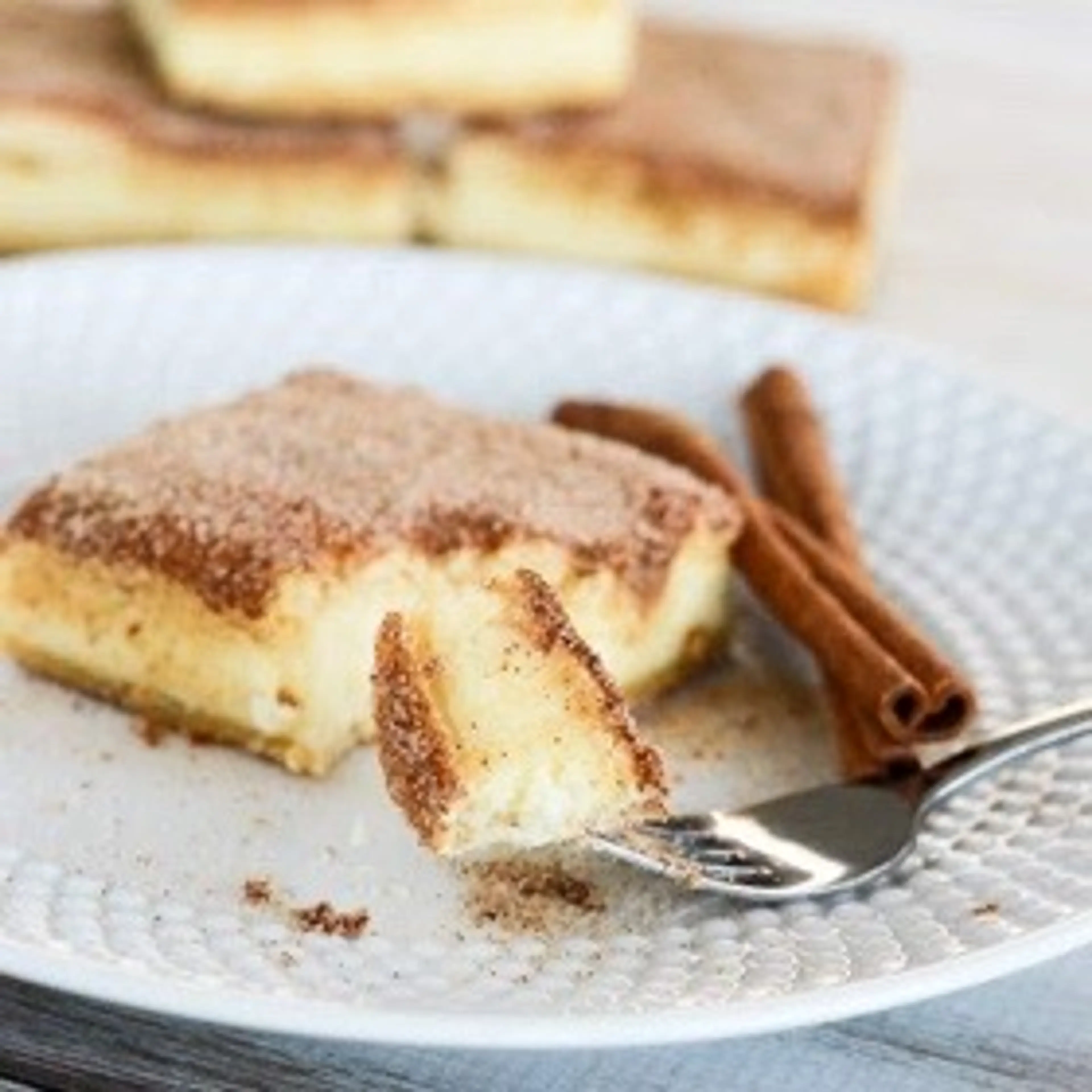 Churro Cheesecake Bars Recipe