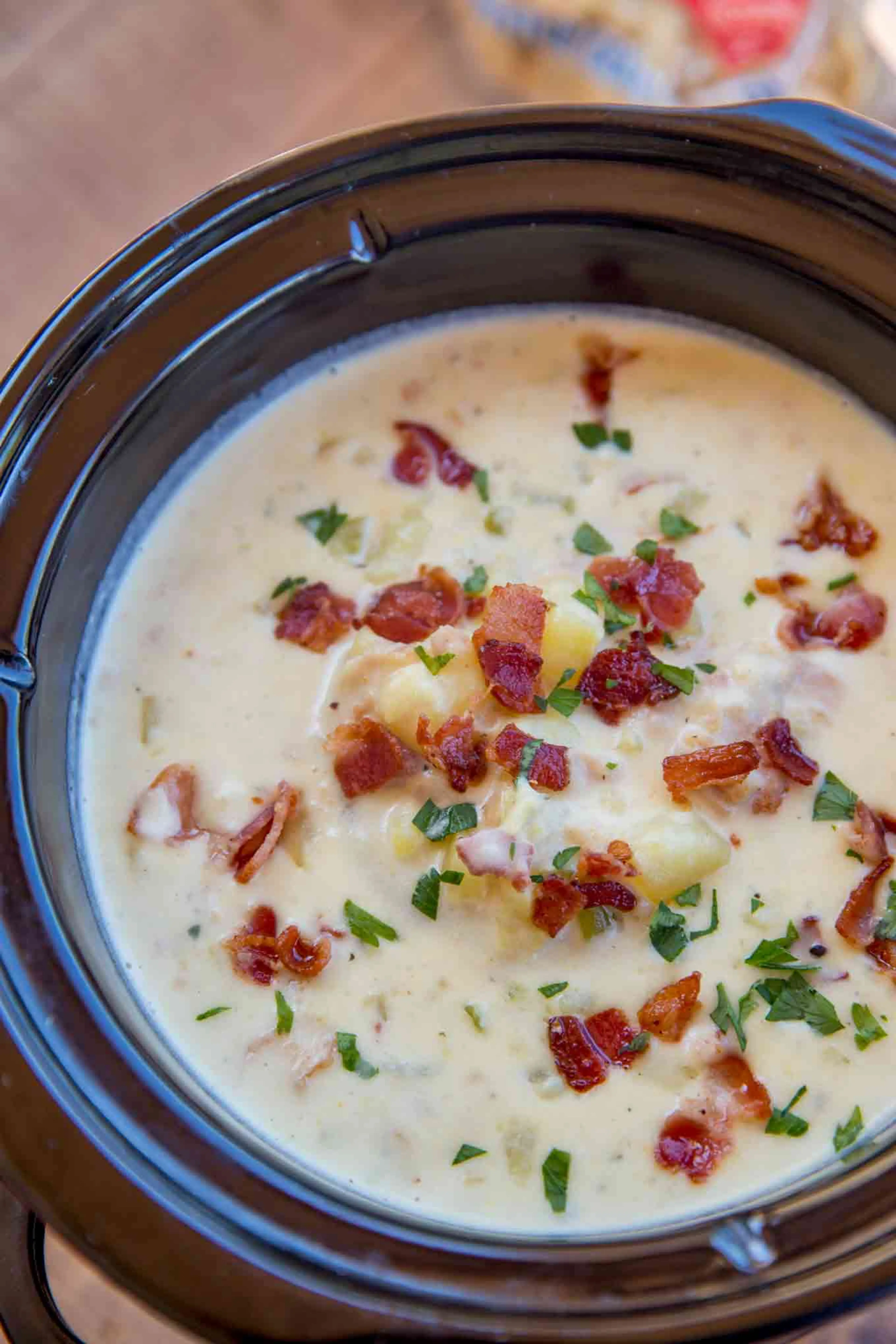 Slow Cooker Clam Chowder