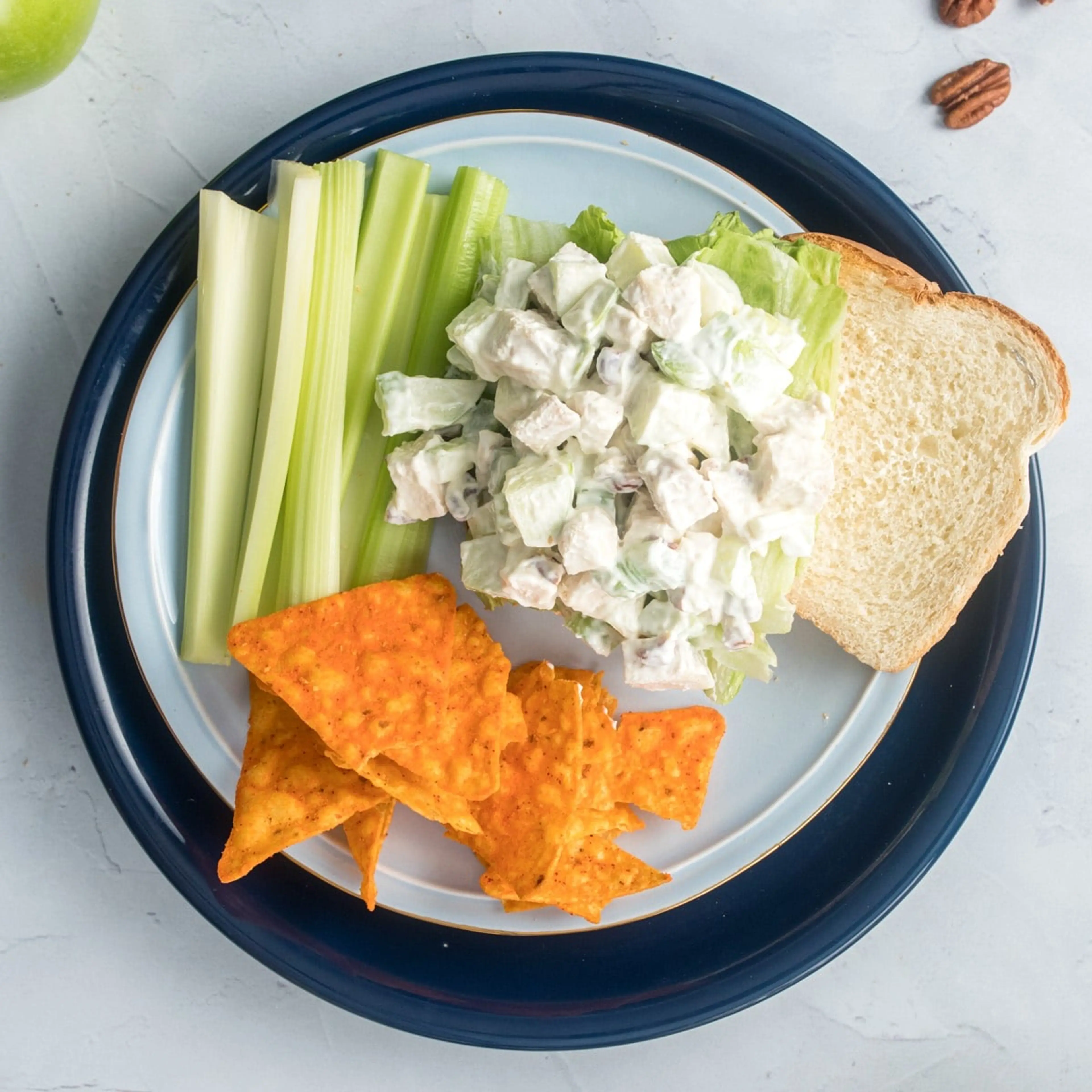 Apple Pecan Chicken Salad (for one)