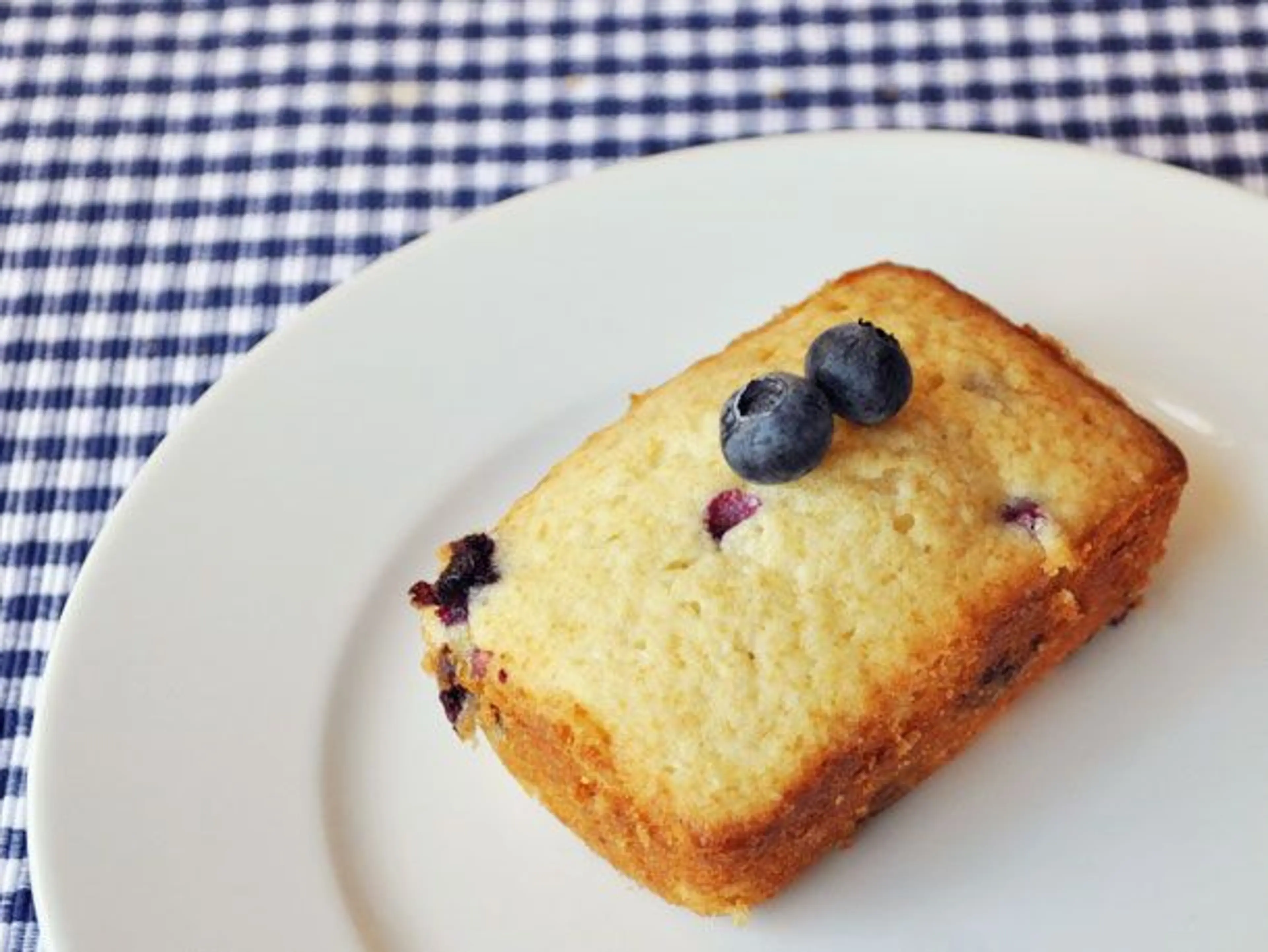 Individual Blueberry Buttermilk Loaves Recipe