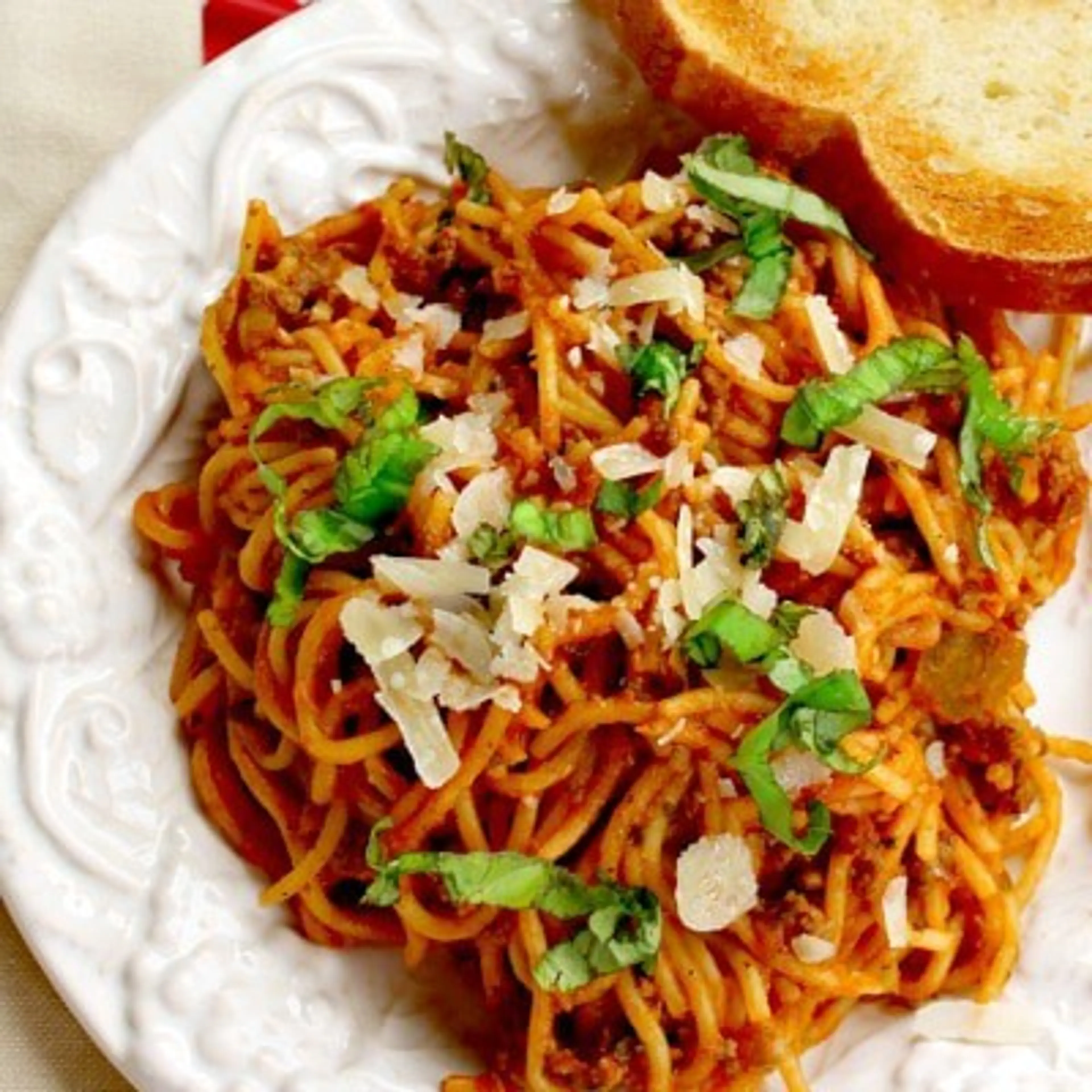 Easy Crock Pot Spaghetti