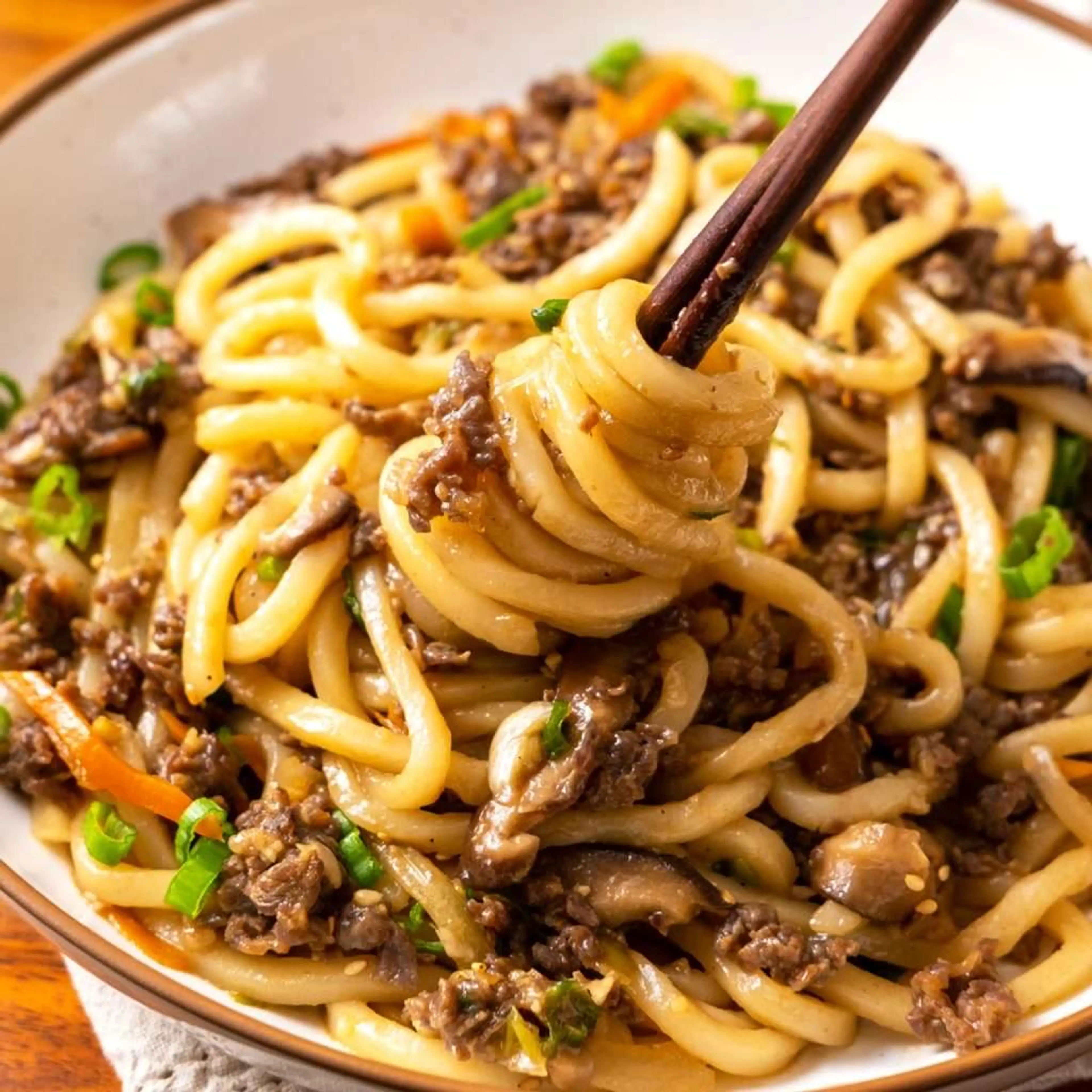 Easy Bulgogi Beef Udon Stir Fry