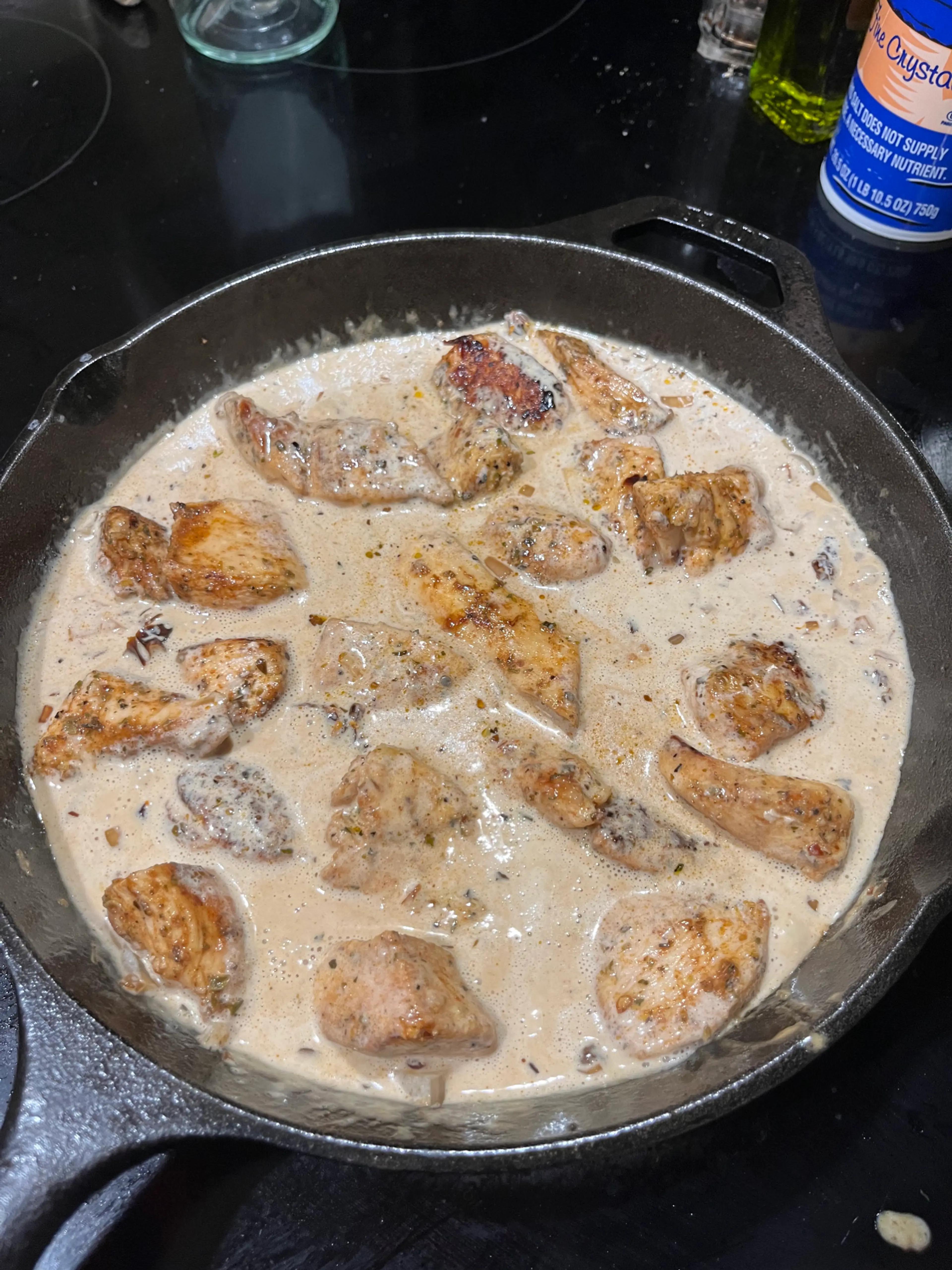 One Skillet Creamy Sun-Dried Tomato Chicken