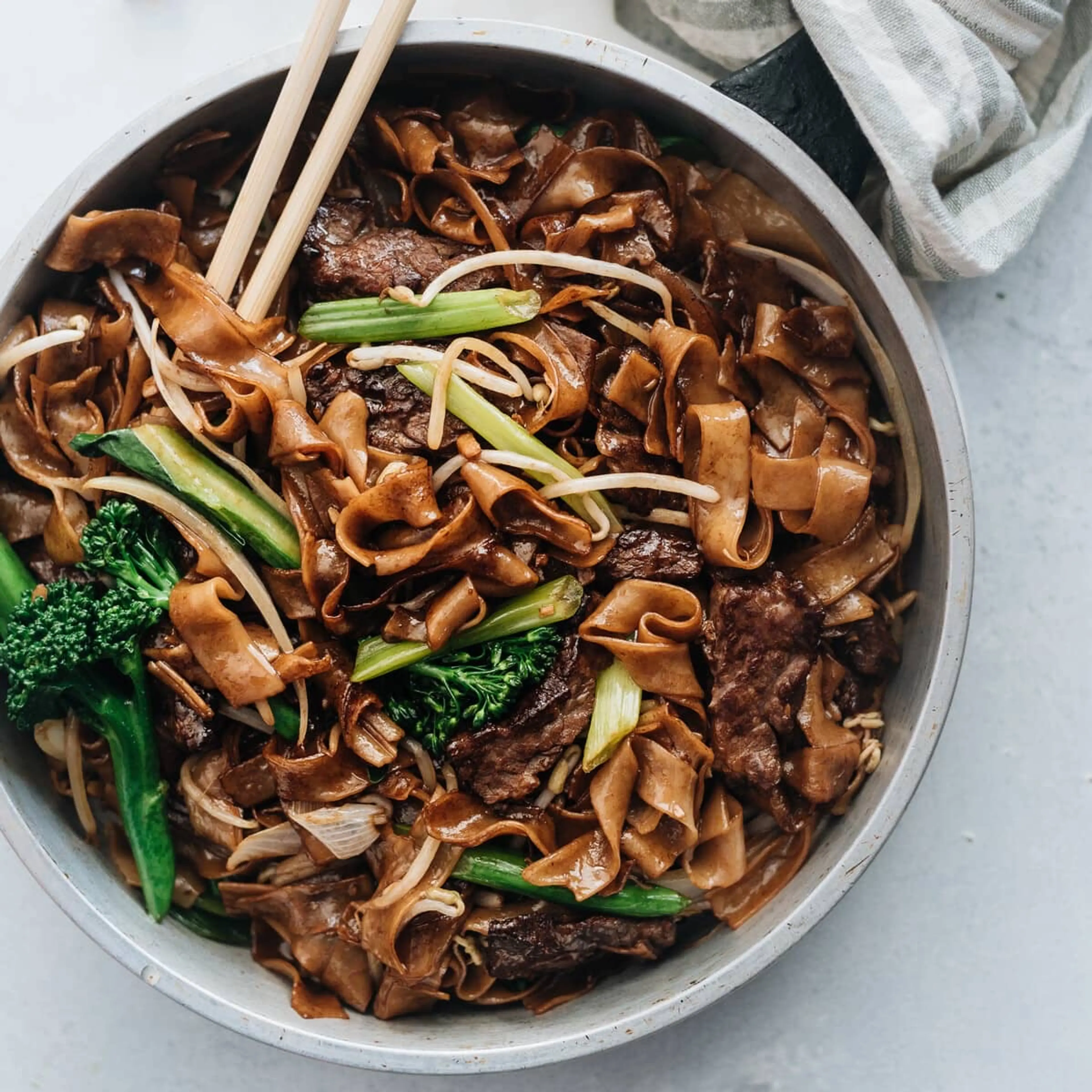 Real-Deal Beef Chow Fun