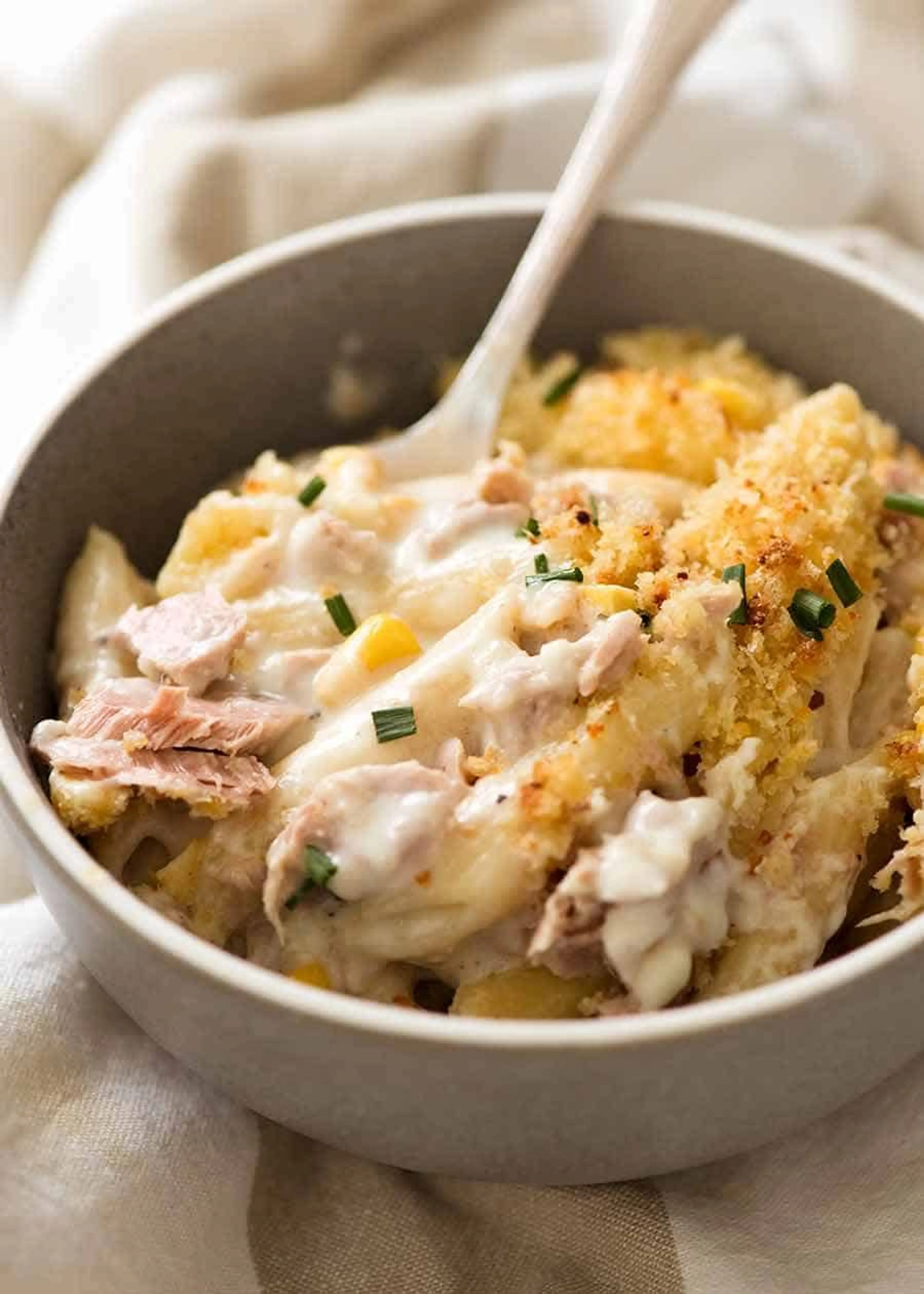 Tuna Mornay (Creamy Tuna Casserole Pasta Bake)