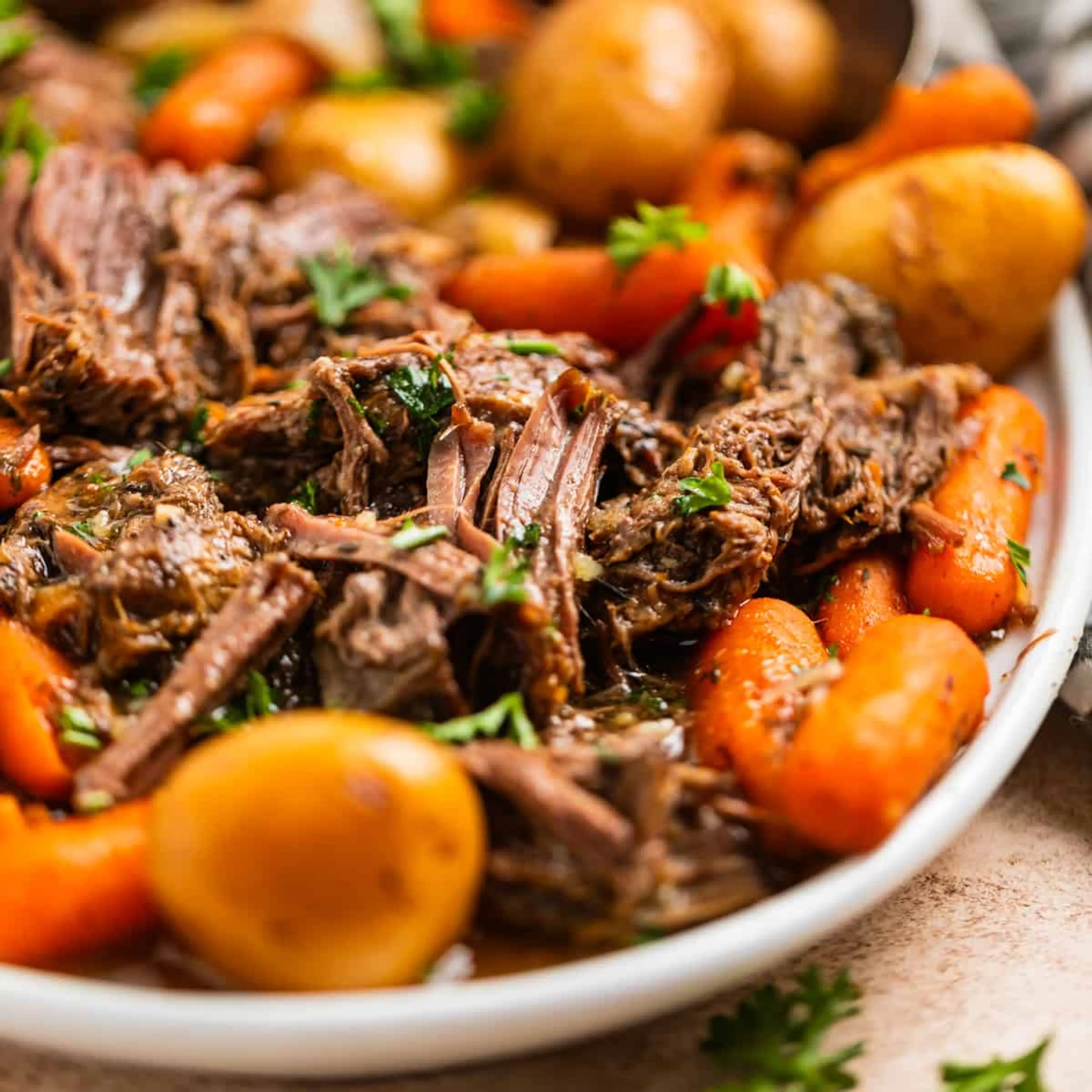 Crockpot Chuck Roast with Vegetables