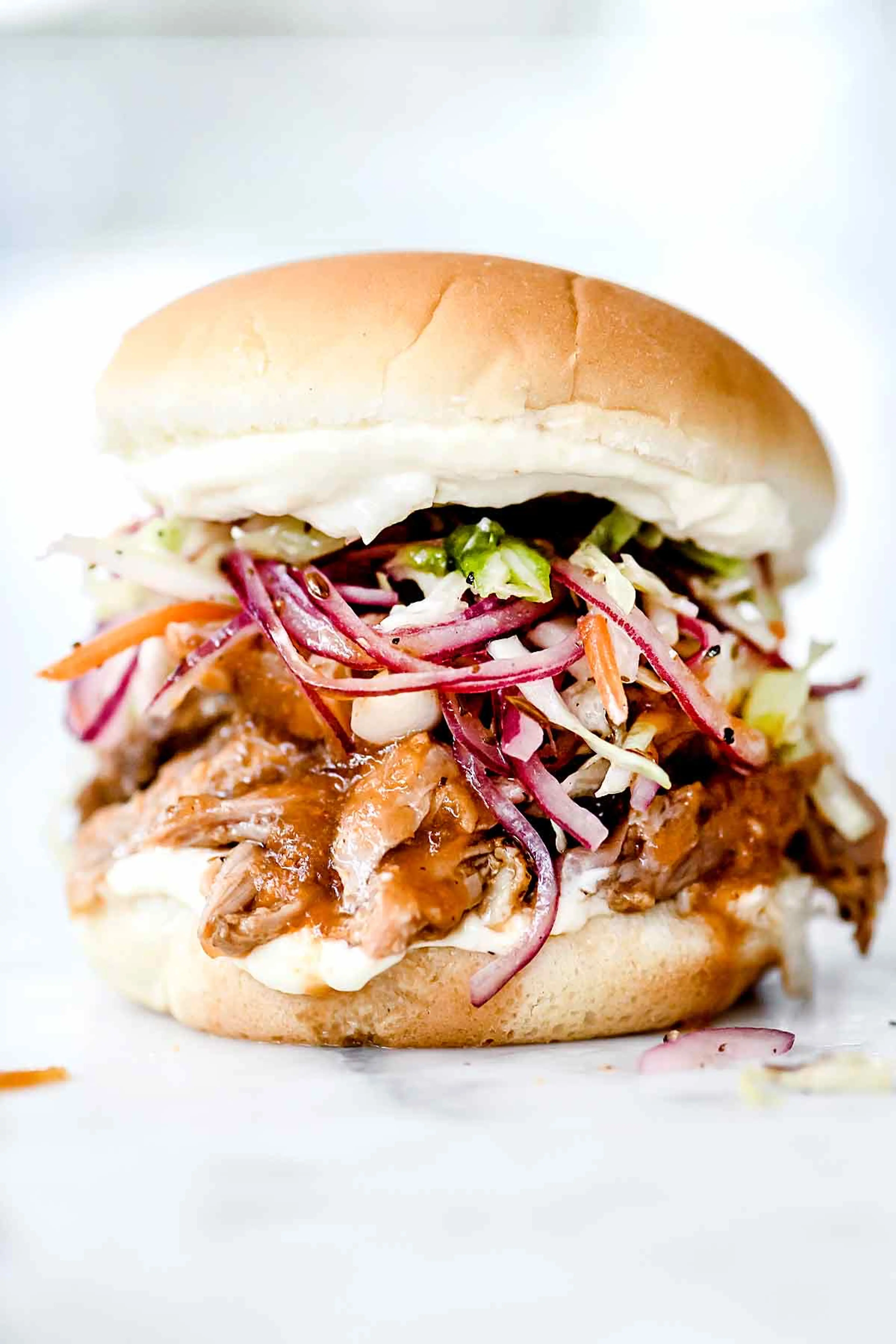 Slow Cooker Pulled Pork Sandwiches