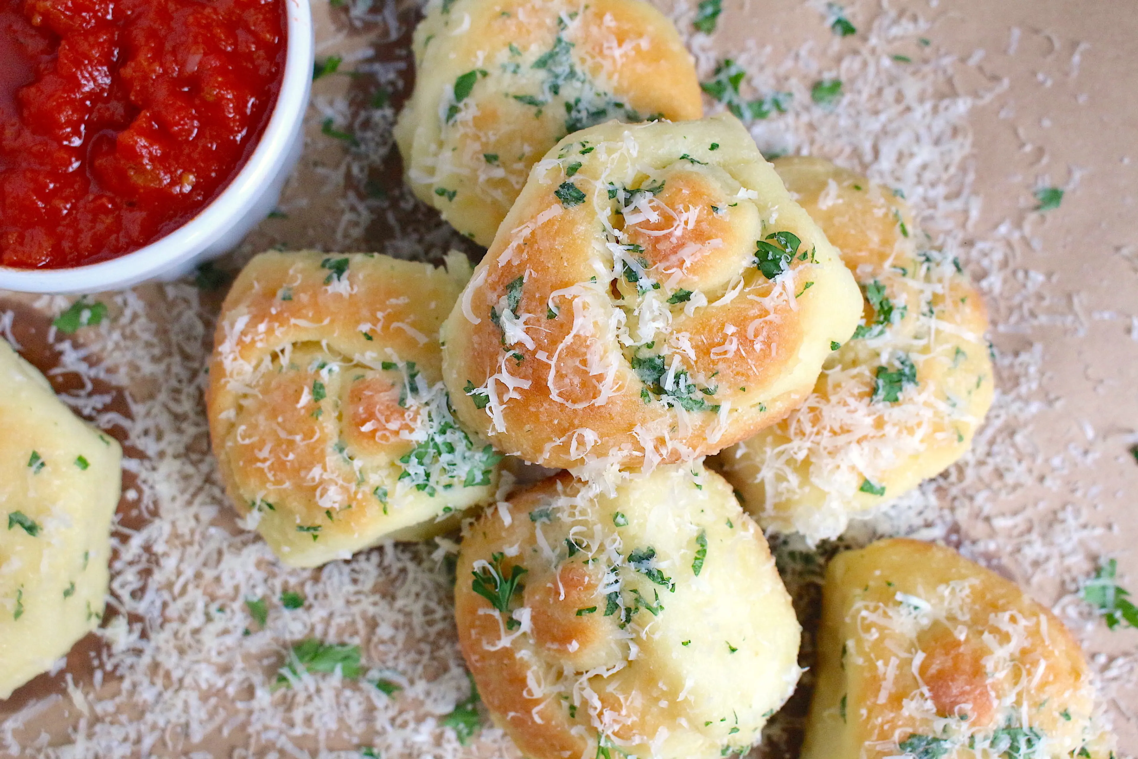 Easy Garlic Parmesan Knots